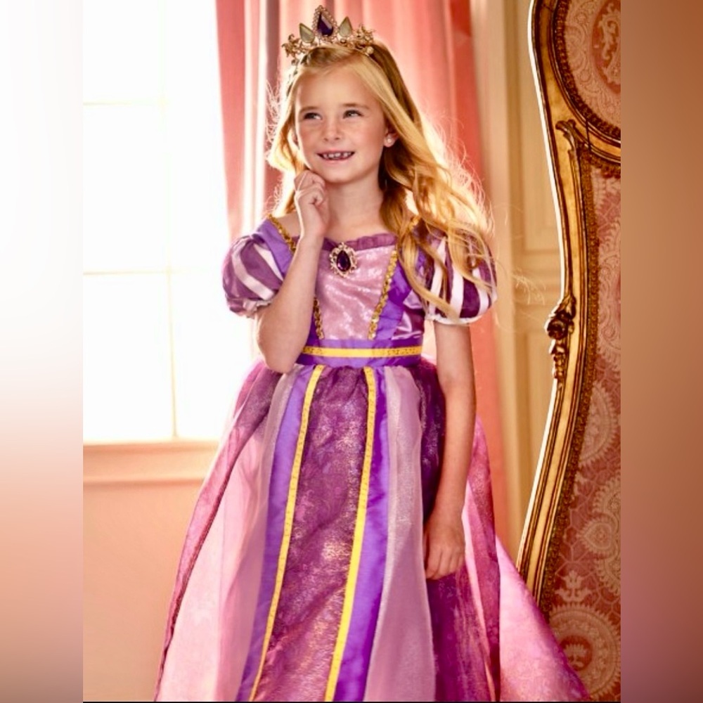Official 💯 Original Disney Store Europe Rapunzel Costume from Tangled Rare SZ 4
